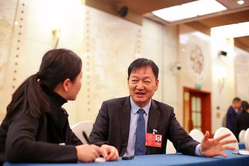 牧原股份秦英林