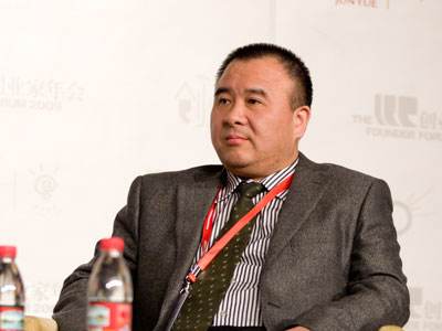 金字火腿施延军