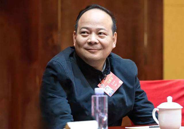 宁德时代曾毓群