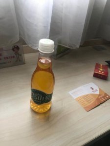 客人在酒店喝到尿粪混合“饮料”，锦江之星却迟迟不给说法