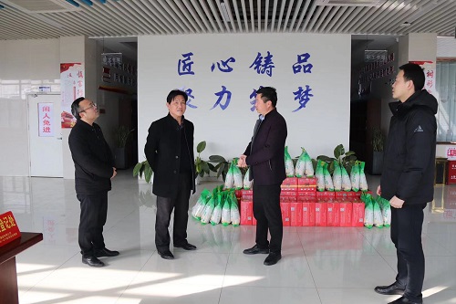 春节慰问送温暖 情系工地暖人心