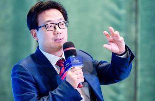 杨东：区块链不仅是技术变革也是规则层的突破